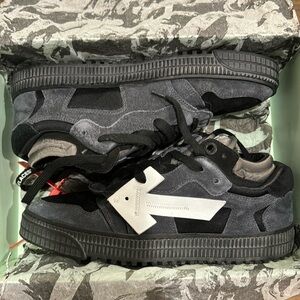 Off White 3.0 Low Sneakers Black White